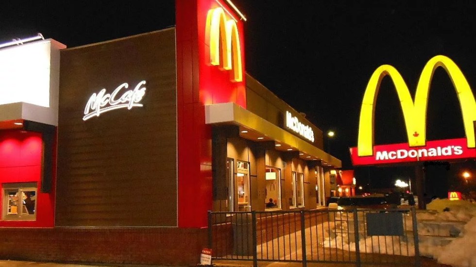 Más de 500 enfermos tras consumir ensaladas de McDonald's