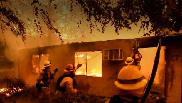 Incendios en California dejan más de mil desaparecidos