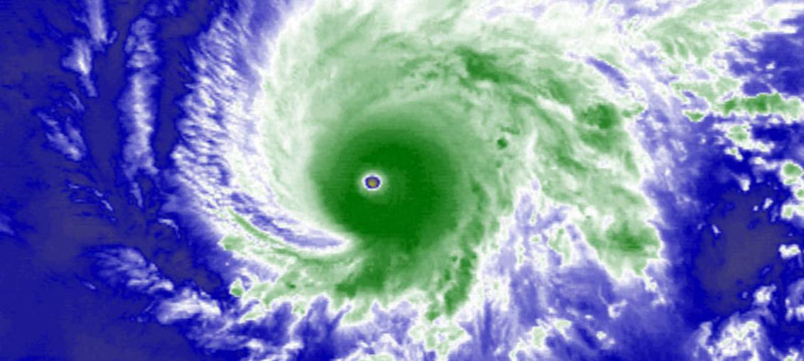Pánico en Hawái por el huracán Lane