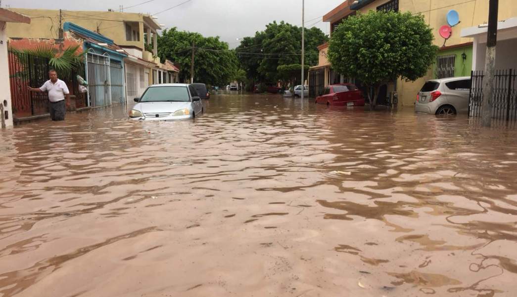 Zona de desastre en Sinaloa por inundaciones