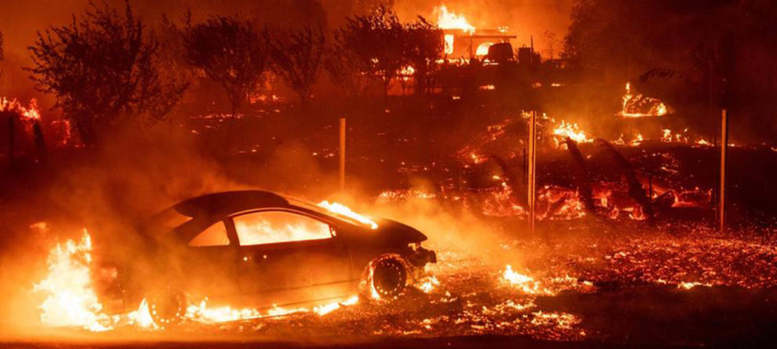 Cinco muertos por devastadores incendios en California